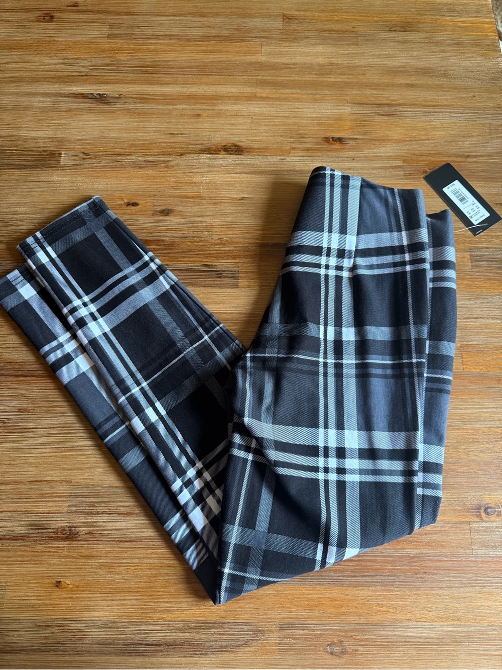 Investments Women's Black & White Plaid Slim factor leggings